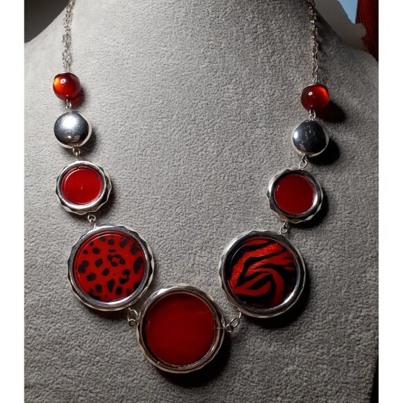 Necklace Large Red Disc Zebra Stripe Leopard Spot Christmas Valentine - Picture 9 of 10